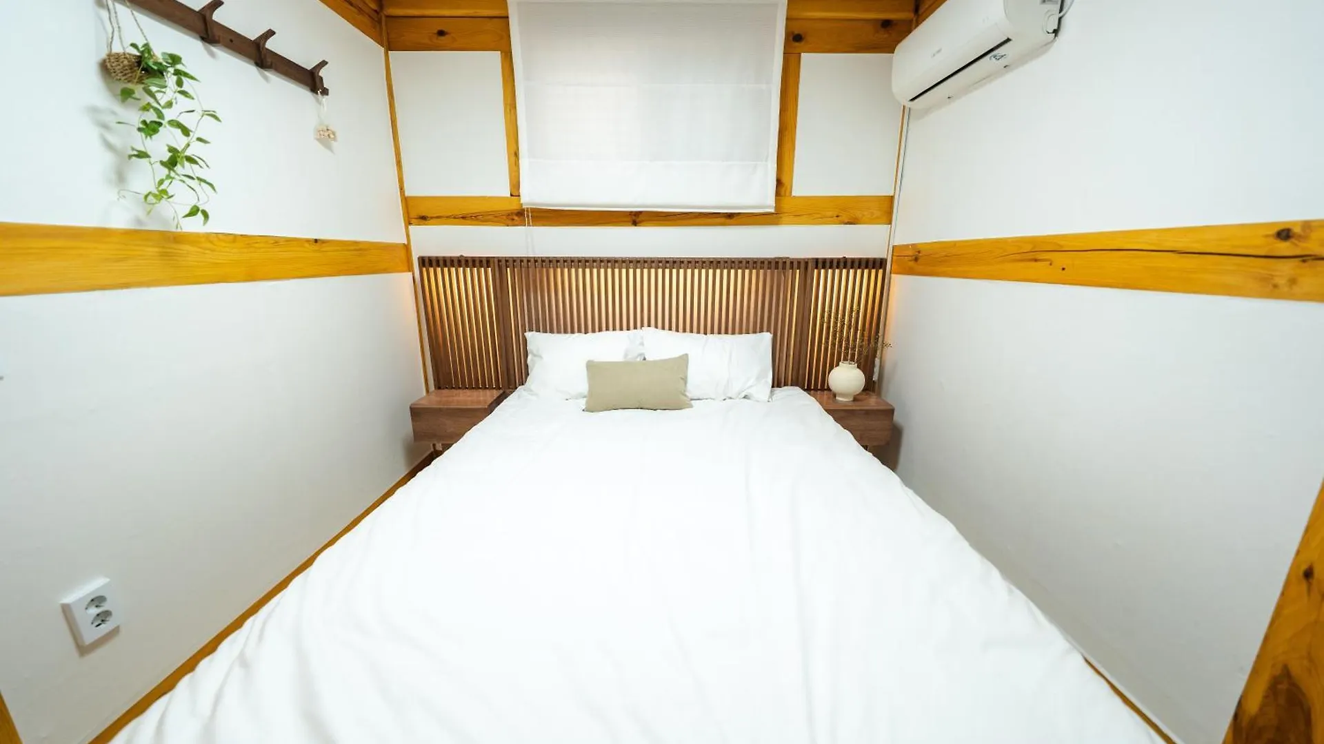 The Onda Premium Hanok Stay Near Gyeongbokgung Seoul 0*,