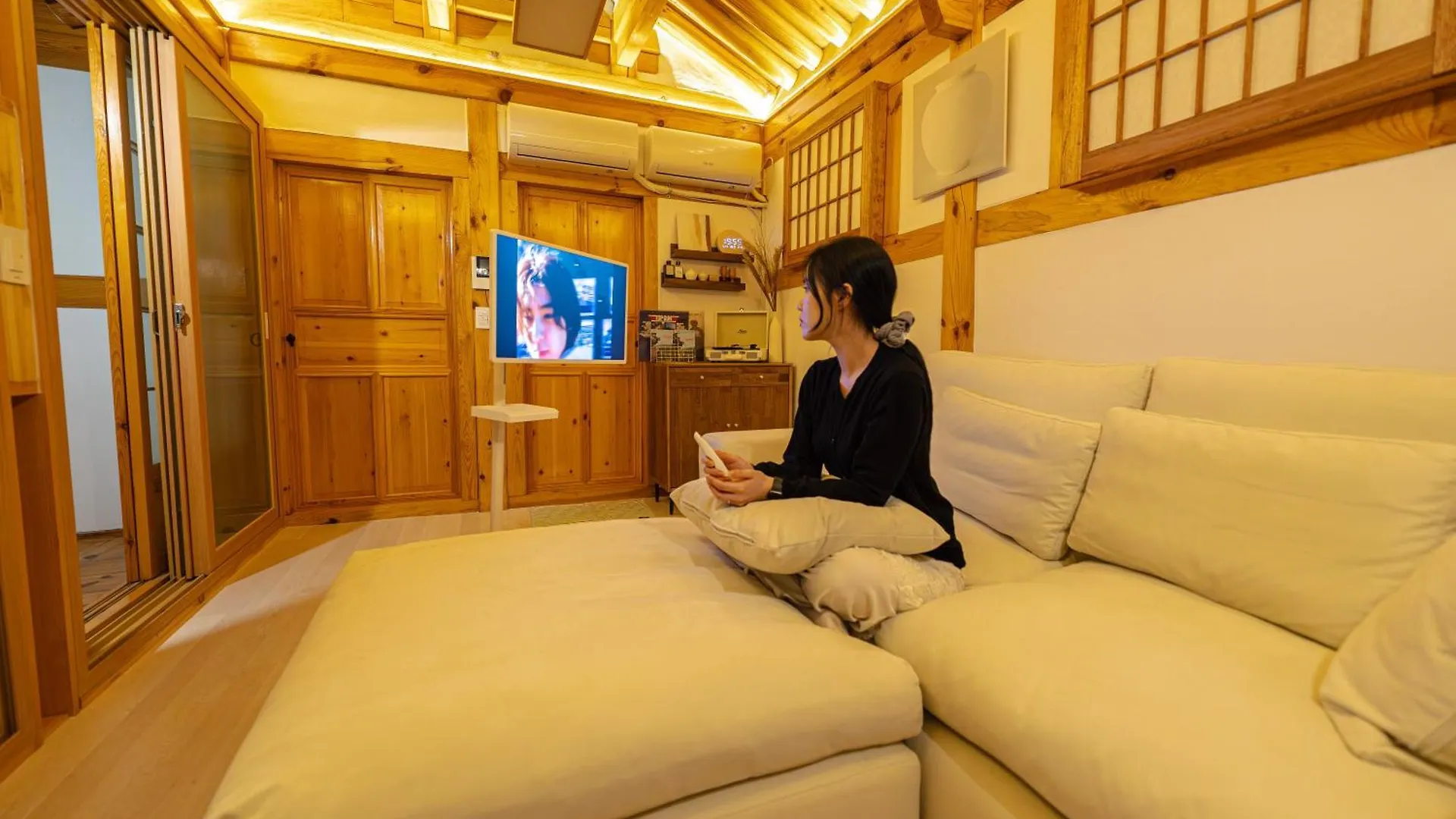 The Onda Premium Hanok Stay Near Gyeongbokgung Seoul Sydkorea