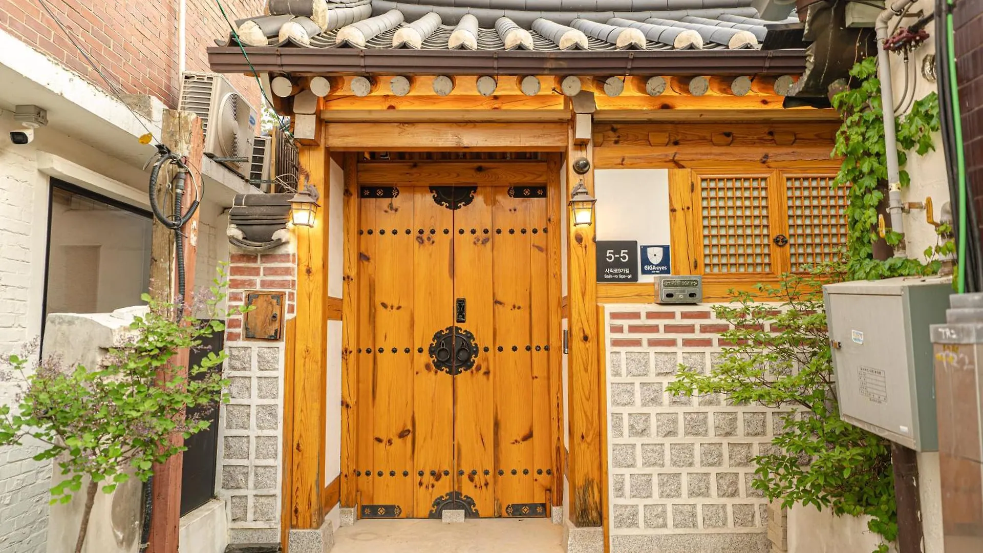 Apartament The Onda Premium Hanok Stay Near Gyeongbokgung Seul