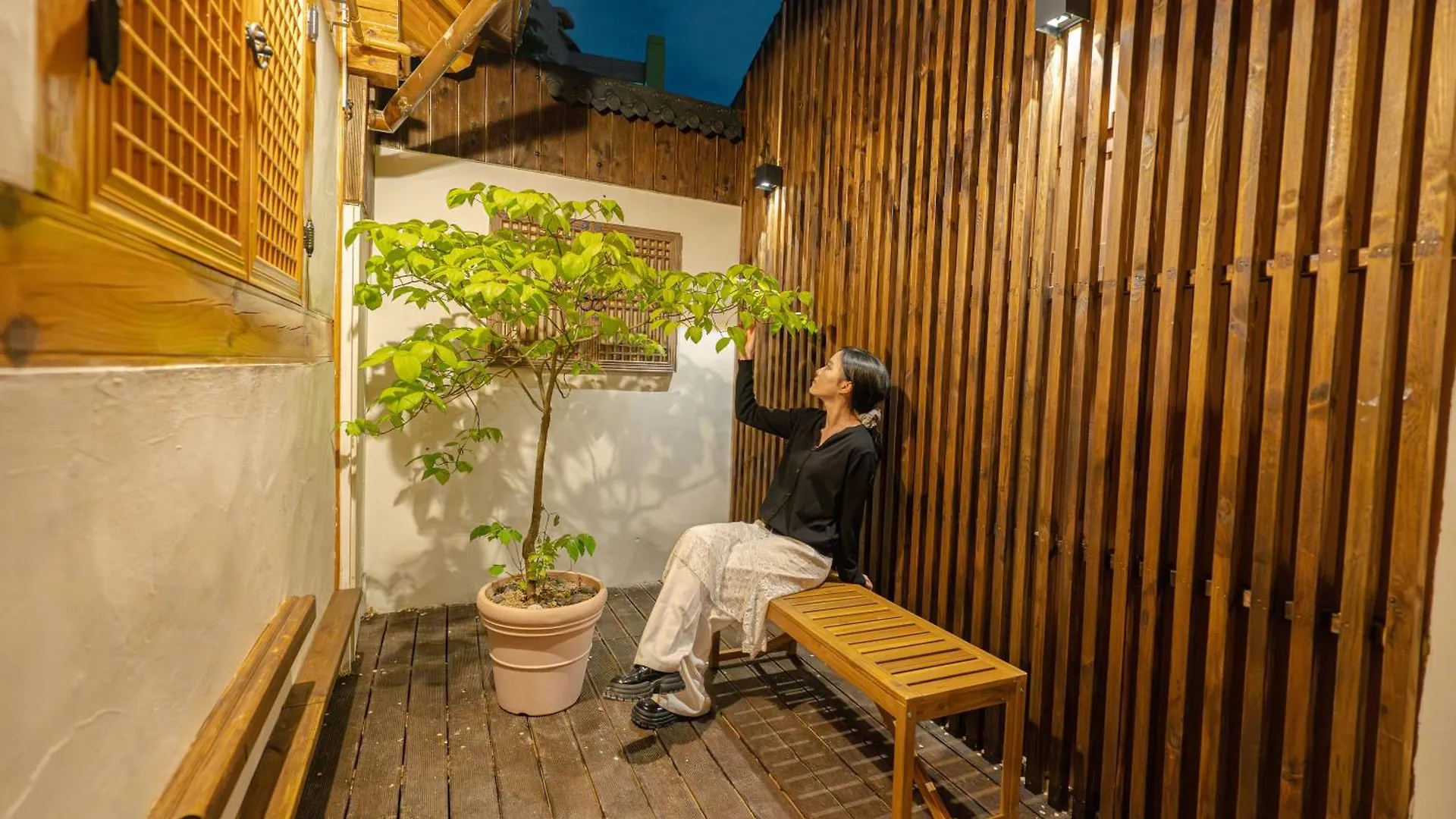 Apartament The Onda Premium Hanok Stay Near Gyeongbokgung Seul