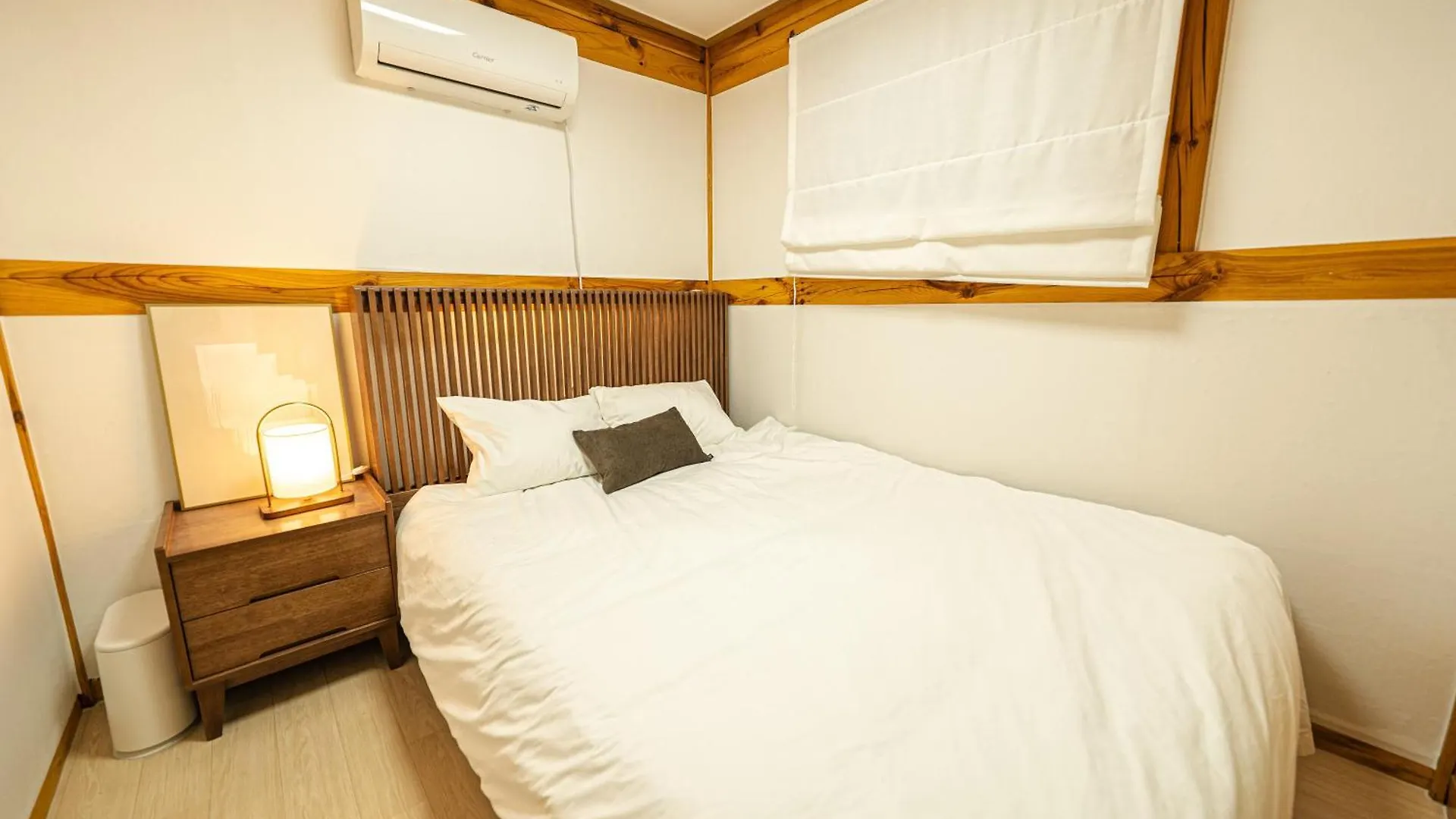 Apartment The Onda Premium Hanok Stay Near Gyeongbokgung Seoul
