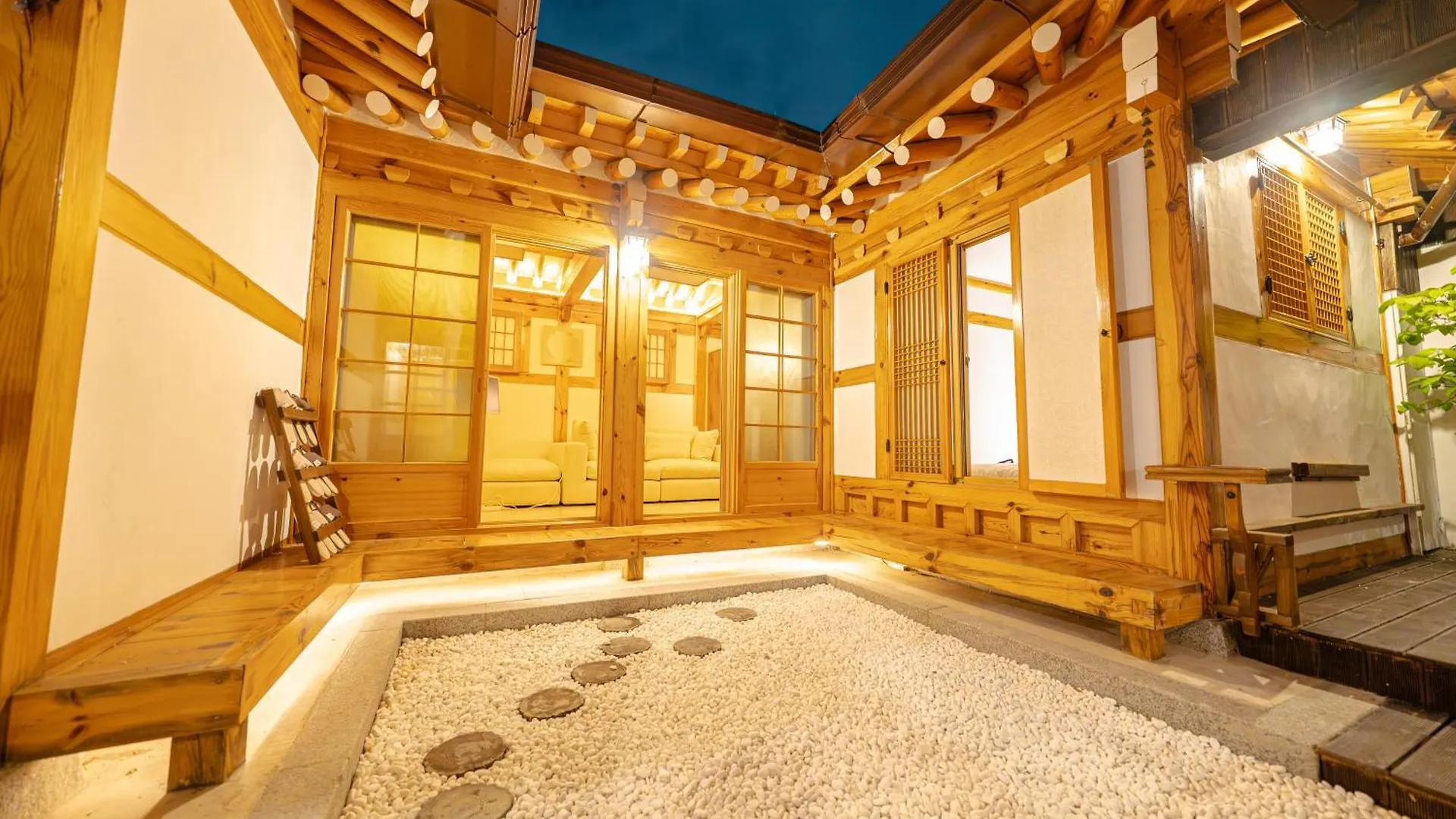 The Onda Premium Hanok Stay Near Gyeongbokgung Seoul