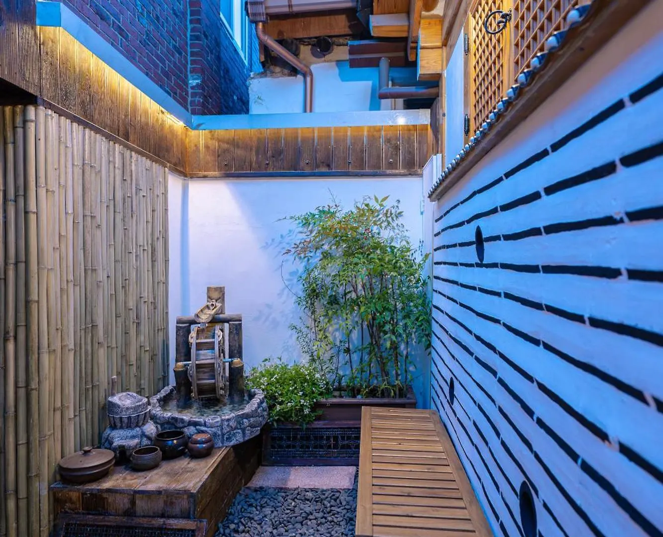 Apartment The Onda Premium Hanok Stay Near Gyeongbokgung Seoul